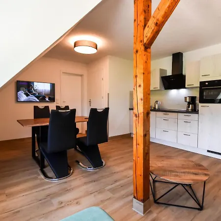 Hugo Nur 200 Meter Bis Zum Wasser Apartament Putbus