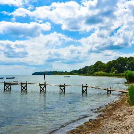 Hugo Nur 200 Meter Bis Zum Wasser